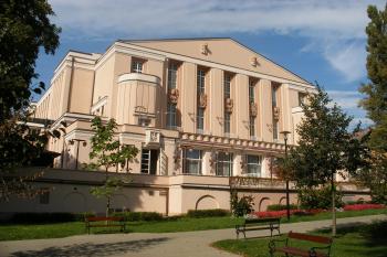 Teplice - Krušnohorské divadlo (© Jiří Špaček, 10/2016)