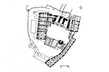 Plán hradu (Durdík T., Ilustrovaná encyklopedie českých hradů, Libri, 2. vyd., 2002, str. 329, obr. 690)