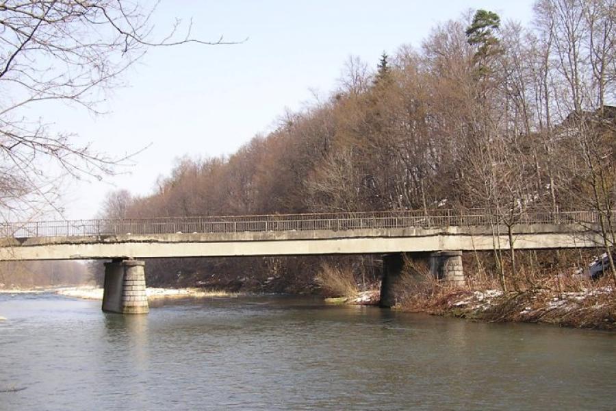 Harcovský most