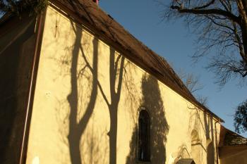 jižní strana lodi ( © Milan Caha 01/2009)