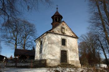 kaple od jihozápadu ( © Milan Caha 01/2009)