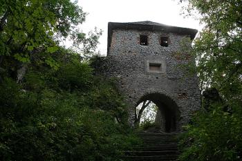 První hradní brána (© Ivan Grisa, 09/2006)