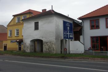 fortna na východě ( © Milan Caha 06/2008)