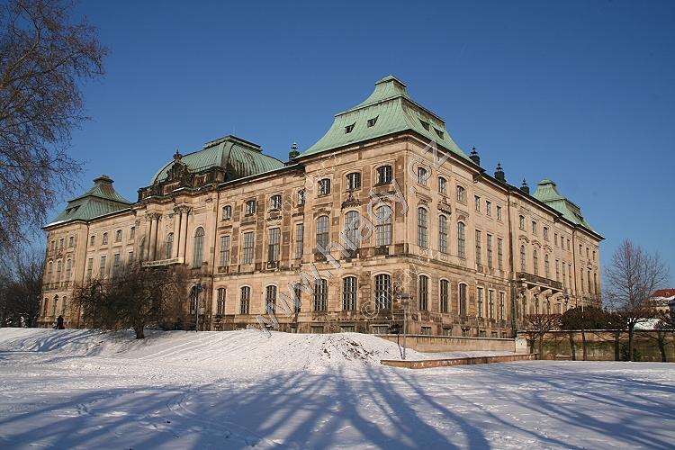 Japonský palác Japonský palác