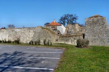 Vodní hrad Lipý ( © František Kinař 05/2017)