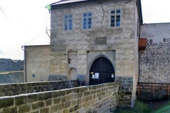 Vodní hrad Lipý ( © František Kinař 05/2017)