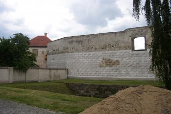 Renesanční sgrafitová výzdoba zámku (© Jan Šebek, 06/2008)