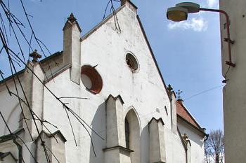 Kostel sv. Václava ( © Luděk Pitter 05/2006)