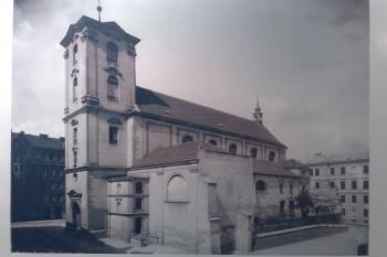 kolej jezuitů s kostelem Nanebevzetí Panny Marie (© MarcoRave, 05/2009)