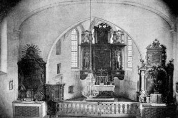 pohled z lodi do presbyteria před úpravami na konci 19. století ( © Antonín Podlaha: Soupis památek historických a uměleckých v Království Českém, sv. 09 Politický okres Rokycanský, Archaelogická komise při České akademii císaře Františka Josefa pro vědy, slovesnost a umění, Praha 1900)