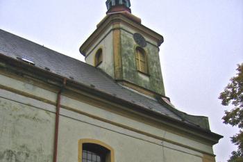 Kostel Nejsvětější Trojice v Nové Lublici ( © Pavel Vítek 10/2008)