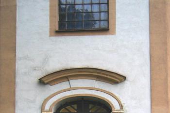 Kostel Nejsvětější Trojice v Nové Lublici ( © Pavel Vítek 10/2008)
