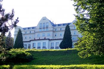 Lázně Jeseník - budova Albatros (© Ivo Rozehnal, 07/2011)