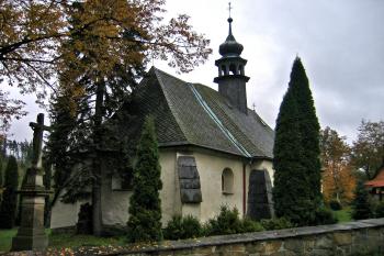 Kostel sv. Petra a Pavla v Kružberku ( © Pavel Vítek 10/2008)