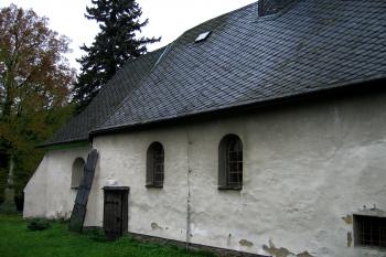 Kostel sv. Petra a Pavla v Kružberku ( © Pavel Vítek 10/2008)