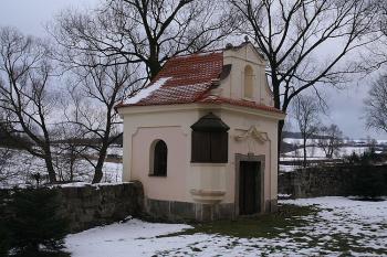 Kaple od severozápadu (© Ivan Grisa, 01/2009)
