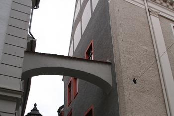 Západní průčelí radnice ( © Ivan Grisa 04/2009)