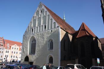Kostel od jihozápadu ( © Ivan Grisa 10/2011)