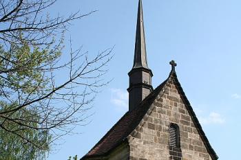 Kaple svatého Kříže od západu ( © Ivan Grisa 04/2007)