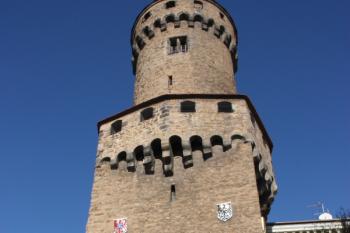 Věž od jihu ( © Ivan Grisa 10/2011)