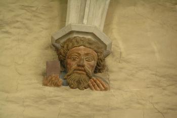 konzola v presbytáři (© Karel Husák, 09/2006)
