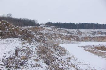 Jižní část lomu ( © Roman Řezáč 01/2008)