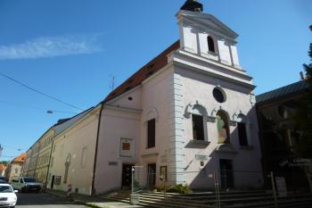 klášter kapucínů s kostelem sv. Anny-České Budějovice (© Vlastislav Mareček, 08/2016)