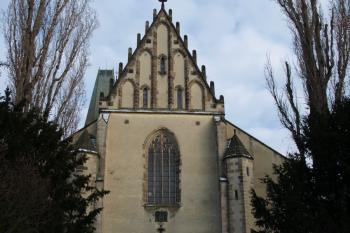 západní průčelí ( © Milan Caha 02/2009)