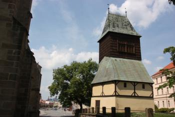 Zvonice od východu ( © Ivan Grisa 05/2011)