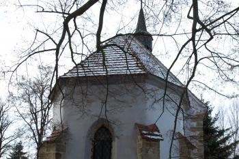 presbytář kostela ( © Milan Caha 02/2009)
