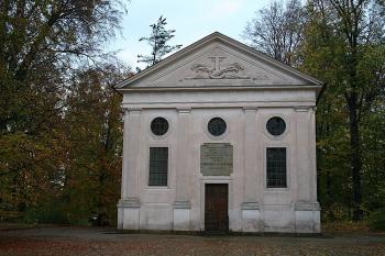 Mausoleum Wettinů od západu (© Ivan Grisa, 10/2006)