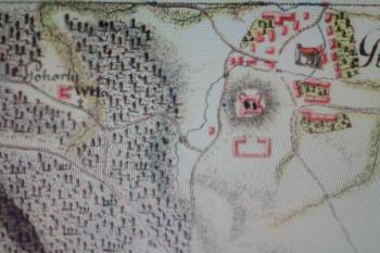 Samota Pohodlí (vlevo) na I.vojenském mapování z l. 1764-68 (©Oldmaps)