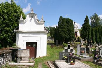 Márnice v západní části hřbitova ( © Ivan Grisa 05/2009)