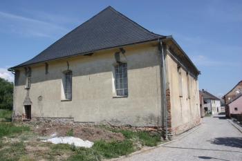 Synagoga od jihovýchodu ( © Ivan Grisa 06/2010)