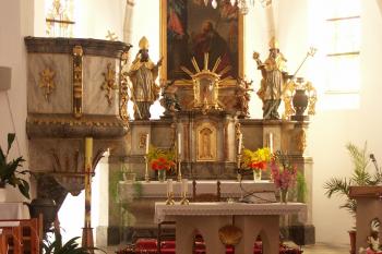 oltář ( © Milan Caha 08/2008)