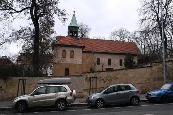 Kostel od severu (© Ivan Grisa, 03/2009)