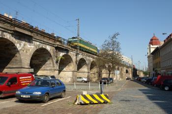  ( © Milan Caha 04/2009)