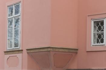arkýř v západní části paláce  ( © Milan Caha 03/2008)