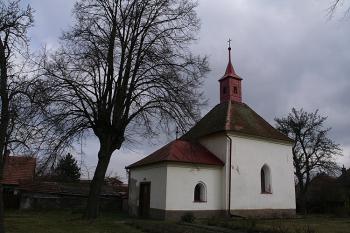 Kostel od jihozápadu (© Ivan Grisa, 03/2009)