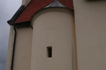 Schodišťová vížka u západního průčelí (© Ivan Grisa, 03/2009)