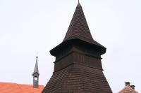 zvonice u kostela Povýšení sv. Kříže