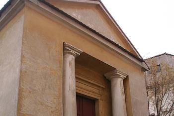 Hlavní (severní) průčelí (© Ivan Grisa, 03/2009)