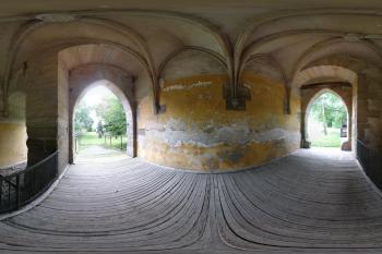 Brána ( © Jiří Čížek 07/2009)