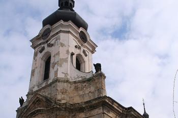 Hlavní průčelí od jihozápadu (© Ivan Grisa, 03/2009)