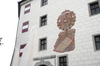 vstup do vlastního jádra hradu, tzv. Horního zámku ( © Jan P. Štěpánek 03/2009)