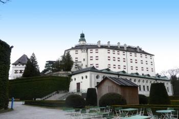 zámek Ambras ( © Jan P. Štěpánek 03/2009)