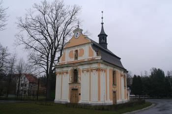 Kaple od jihozápadu (© Ivan Grisa, 03/2009)