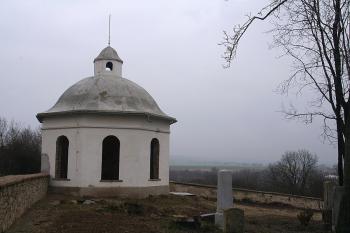 Obřadní síň od západu (© Ivan Grisa, 03/2009)