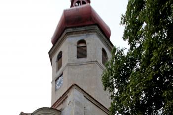 kostel od severozápadu (© Pavel Zany Komárek 4. 8. 2012)