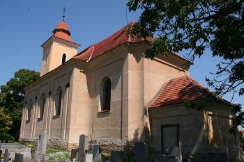 Nový kostel od jihozápadu ( © Ivan Grisa 05/2009)
